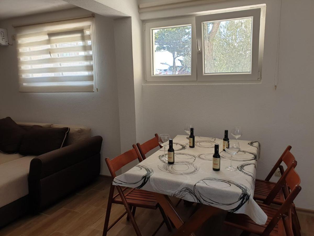 Sunset Apartment Tivat Exterior photo